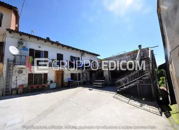 Abitazione di tipo economico in Via Sant'Anna, 18 - 1