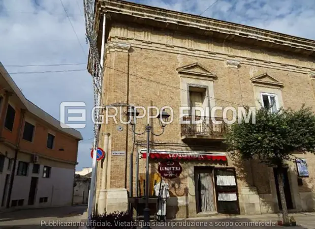 Abitazione di tipo popolare in Corso Vittorio Veneto, 12 - 1