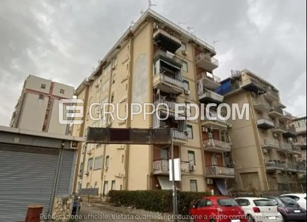 Uffici e studi privati in Via Antonio Pigafetta 10 - 1