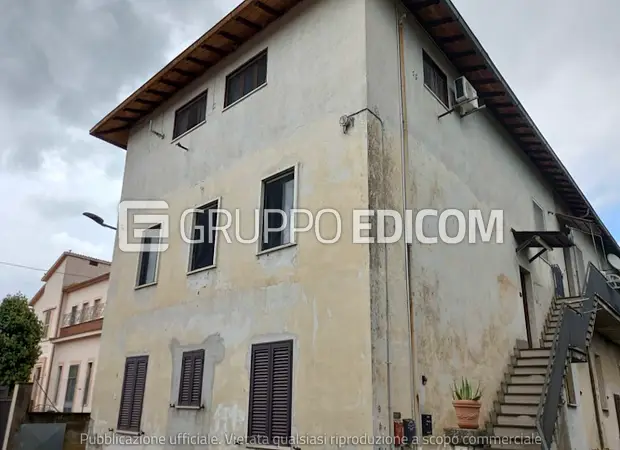 Abitazione di tipo civile in Via Alessandro  Manzoni, 9 - 1