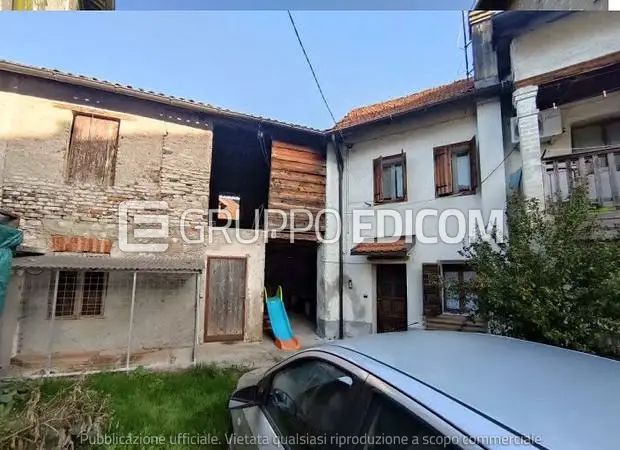 Abitazione di tipo popolare in Via Della Fontana, 8 - 1