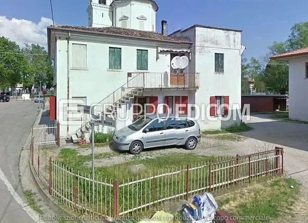 Abitazione di tipo economico in Piazza IV Novembre, 12 - 1