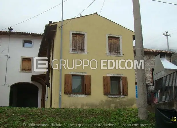 Abitazione di tipo popolare in Via Francesco Baracca n. 37 - 1