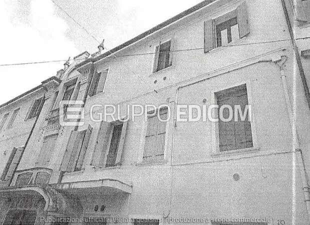 Uffici e studi privati in Via Nino Bedendo, 20 - 1