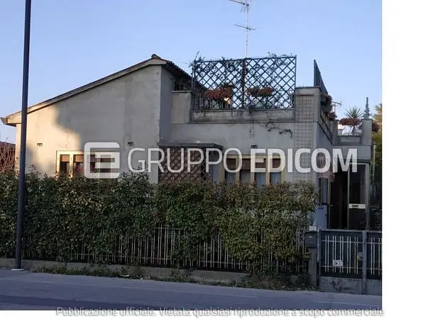 Abitazione di tipo economico in Via Roma, 89 - 1