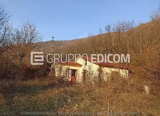 Abitazione di tipo popolare in contrada Ferrazzo strada provinciale Stazione snc - 1