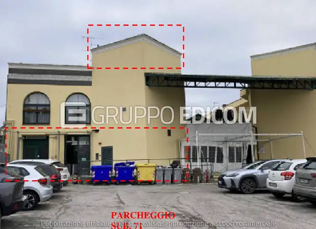 Fabbricati costruiti per esigenze commerciali in Via IV Novembre - 1