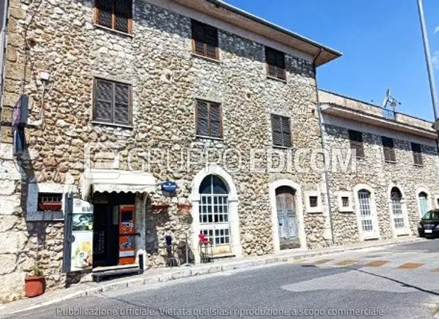 Abitazione di tipo civile in Via Carnello, 190, 03036 Isola del Liri FR, Italia - 1